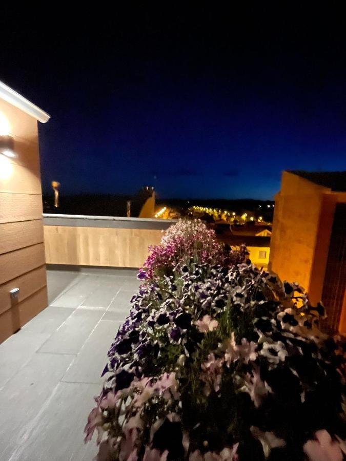 El Roble 9 Apartment Astorga Exterior photo